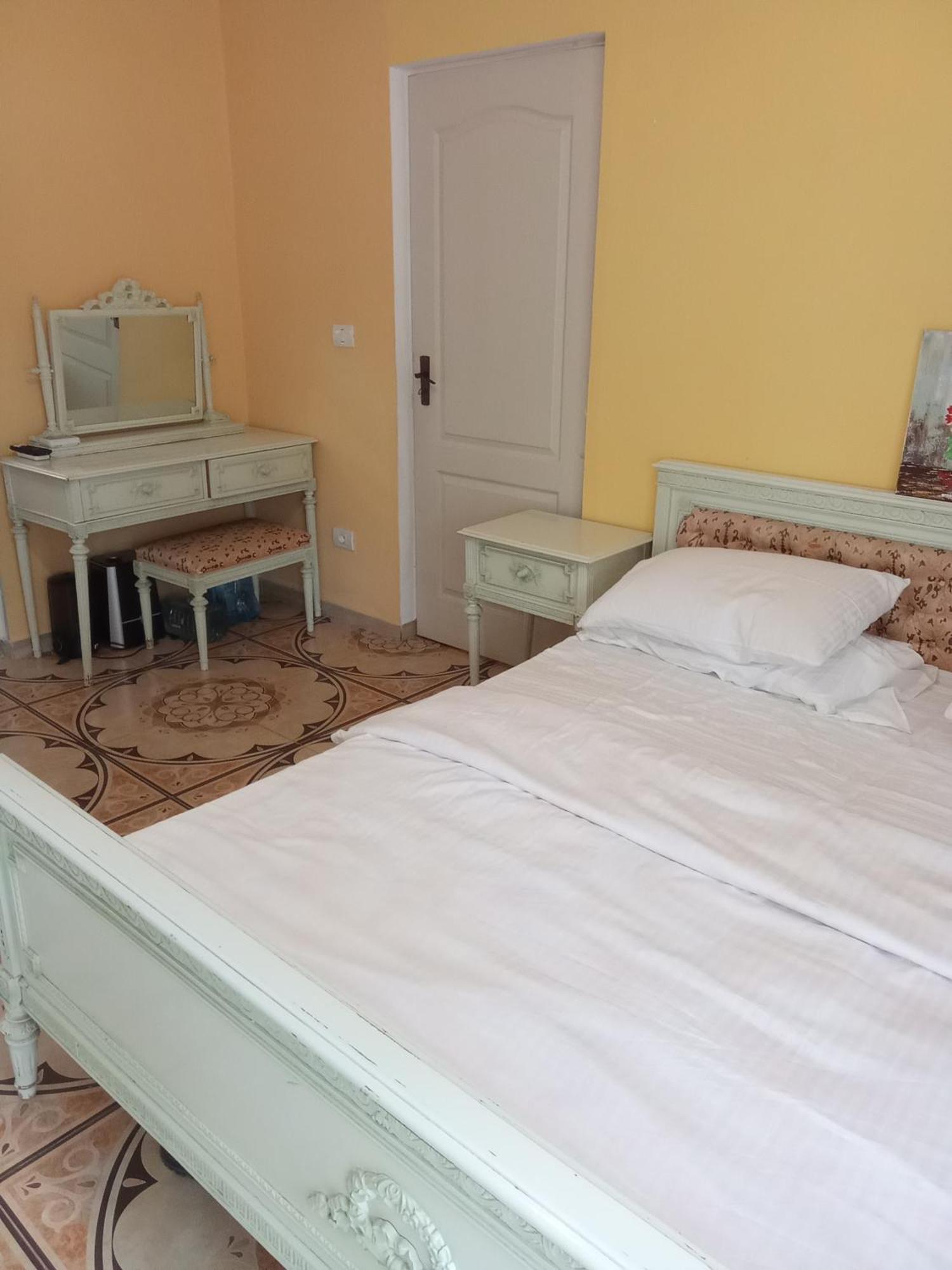 Homestay La Mama Emilia *